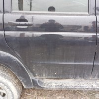 Задняя правая дверь