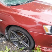 Переднее правое крыло