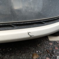 Передний бампер