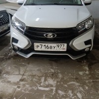 Передний бампер