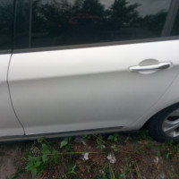 Задняя левая дверь