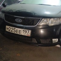 Передний бампер