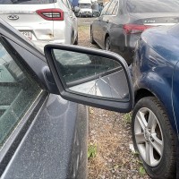 Правое дверное зеркало