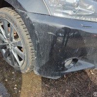 Передний бампер