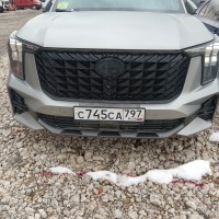 Передний бампер