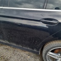 Задняя левая дверь