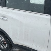 Задняя правая дверь