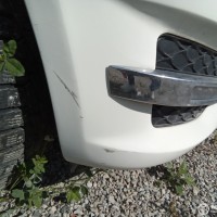 Передний бампер