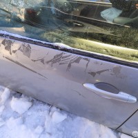 Передняя левая дверь