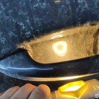 Задняя левая дверь