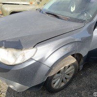 Переднее левое крыло