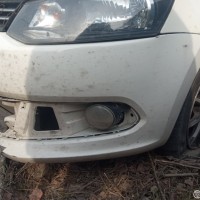 Передний бампер