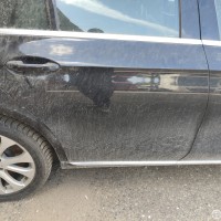 Задняя правая дверь