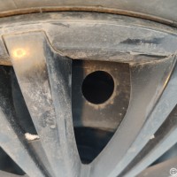 Заднее левое колесо