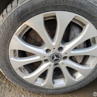 Переднее левое колесо