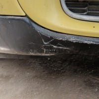 Передний бампер