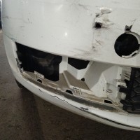 Передний бампер