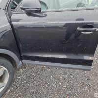 Передняя левая дверь