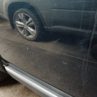 Задняя правая дверь