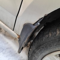 Переднее левое крыло