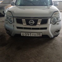 Передний бампер