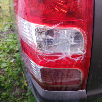 Левый задний фонарь