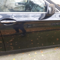 Передняя правая дверь