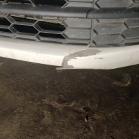 Передний бампер