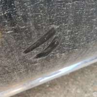 Передняя левая дверь