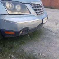 Передний бампер