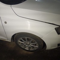 Переднее правое крыло