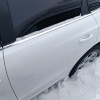 Задняя левая дверь