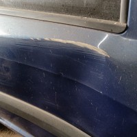 Задняя правая дверь