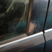 Передняя левая дверь