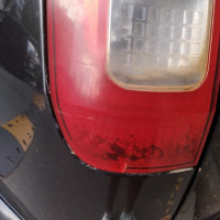 Левый задний фонарь