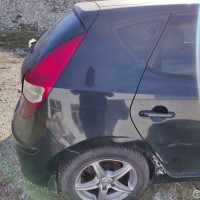 Заднее правое крыло