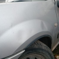 Переднее левое крыло