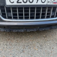 Передний бампер