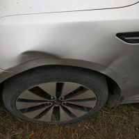 Переднее левое крыло