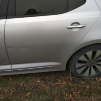 Задняя левая дверь