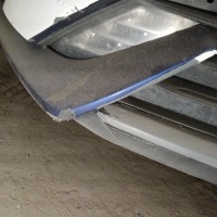 Передний бампер