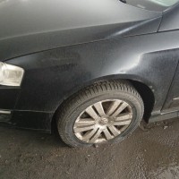 Переднее левое крыло