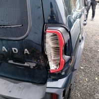 Правый задний фонарь