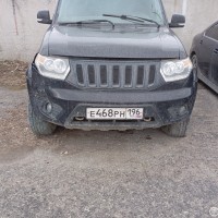 Передний бампер