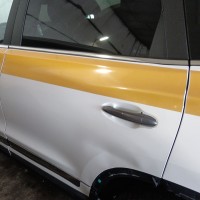 Задняя левая дверь