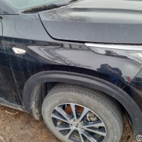 Переднее правое крыло