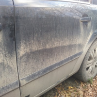 Задняя левая дверь