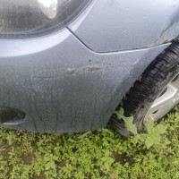 Передний бампер