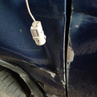 Передняя левая дверь