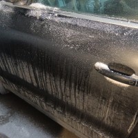 Передняя левая дверь